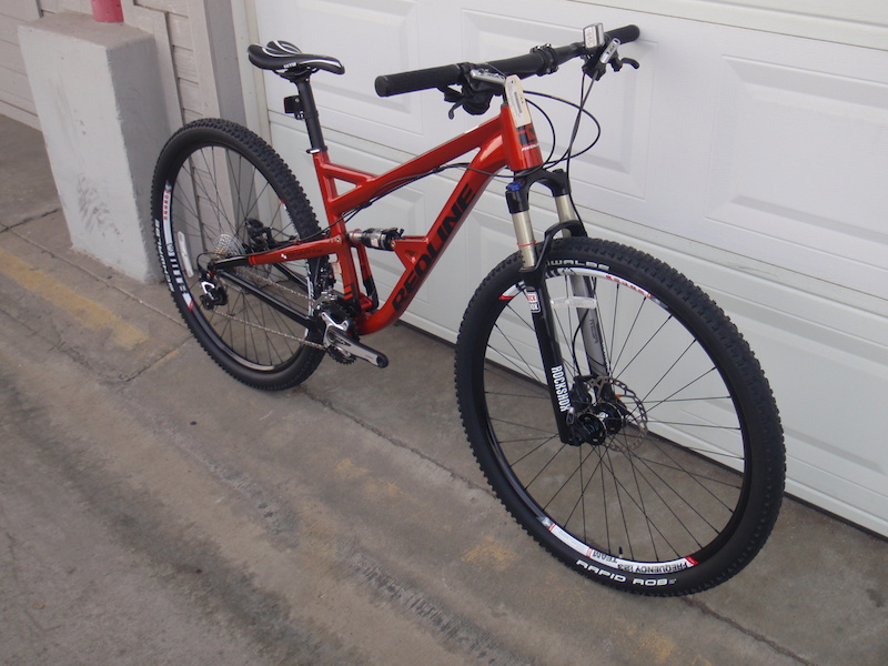 redline d860 mountain bike