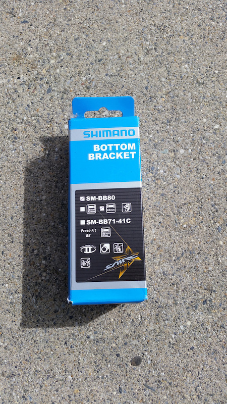 2014 Brand new Shimano SM-BB80 Saint bottom bracket