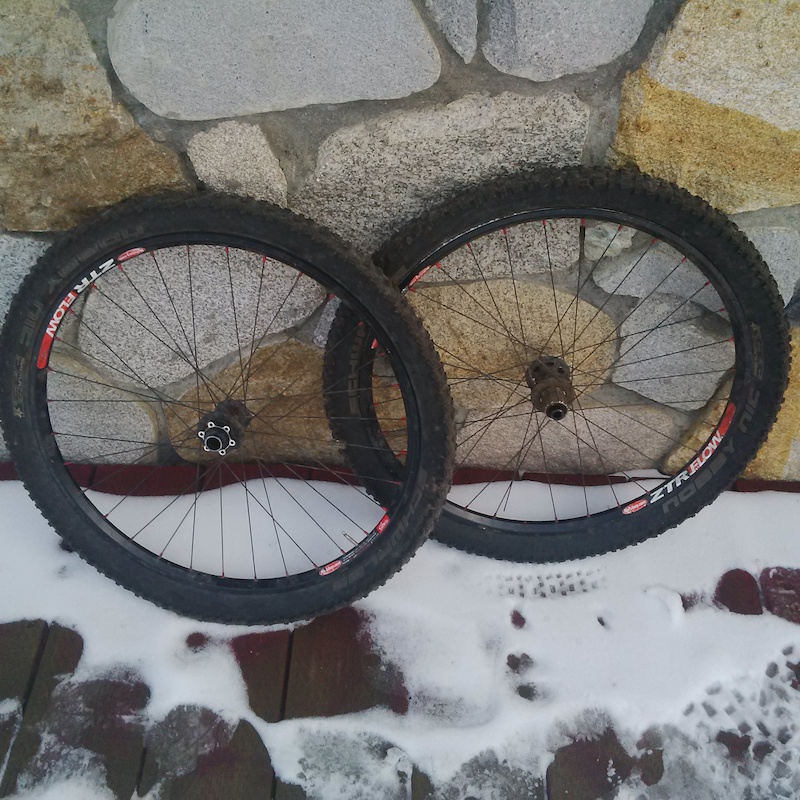 2012 Stans / Ibis / Schwalbe tubeless 26-inch all mountain wheels