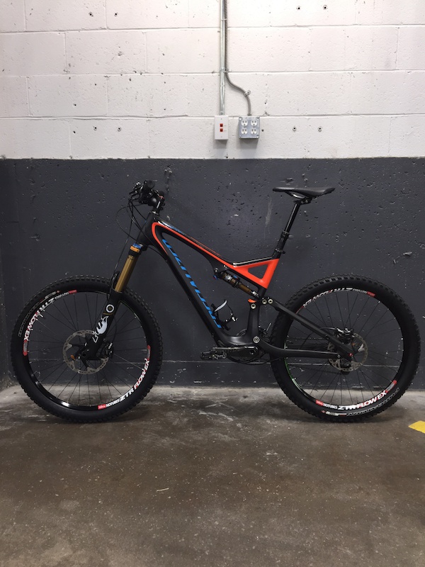 2013 Stumpjumper Evo Expert with Carbon rear triangle For Sale