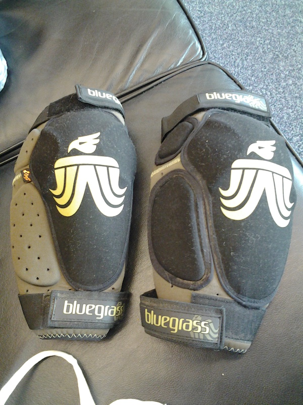 2014 Bluegrass Bobcat d30 knee pads For Sale