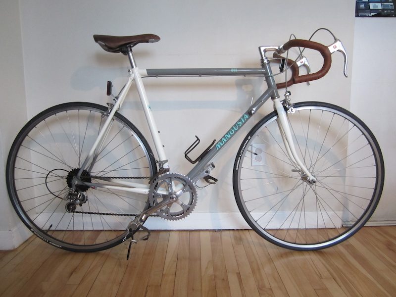 Vélo de route Mangusta Road bike For Sale