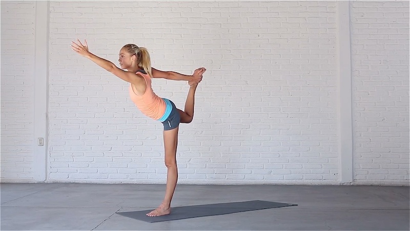 15-Minute Yoga Routine To Enhance Balance and Agility - Pinkbike