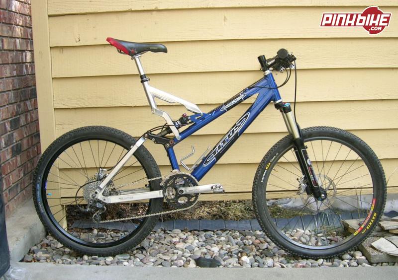 2003 Titus Quasi Moto with an ever-changing spec list.

Changes since this picture, as of March, 2007:
 - Titec Fast Al stem, 105 mm x 0°
 - Saint brakes and Dual Control shifters (8" F, 7" R)