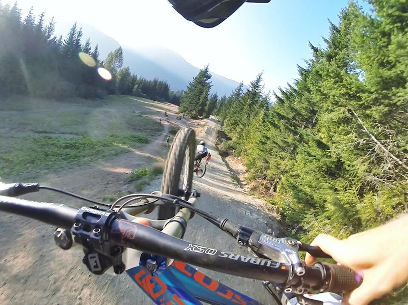 flowing through the crabapple hits with @anditillmann

www.fb.com/infocusmtb
@teaminfocus