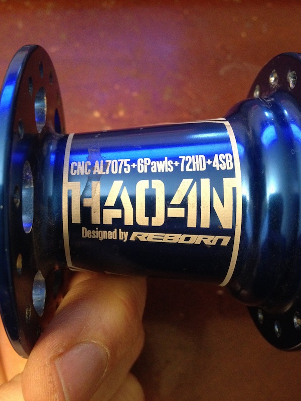 2014 Koozer rear hub blue, 135QR
