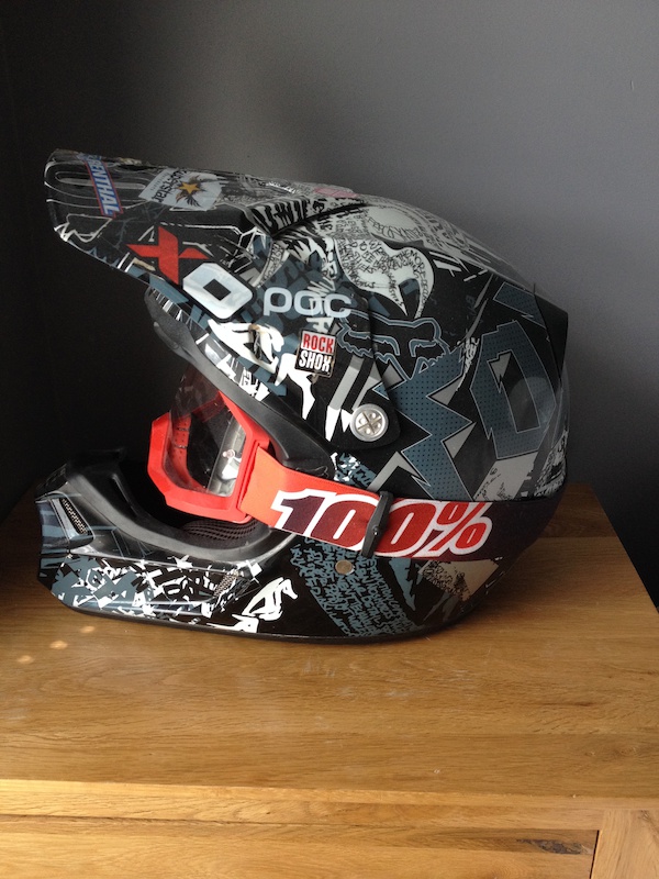 2013 Fox V3R Carbon Downhill Helmet