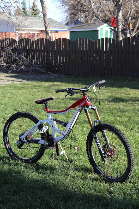 2010 Specialized Big hit **VERY URGENT SALE** PRICE DROP For Sale