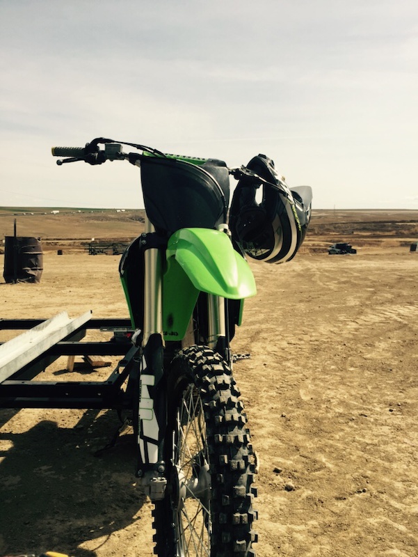1st time out on my new bike, straight to the moto track in Berthound, Co. 11' 250f, fuel injection!