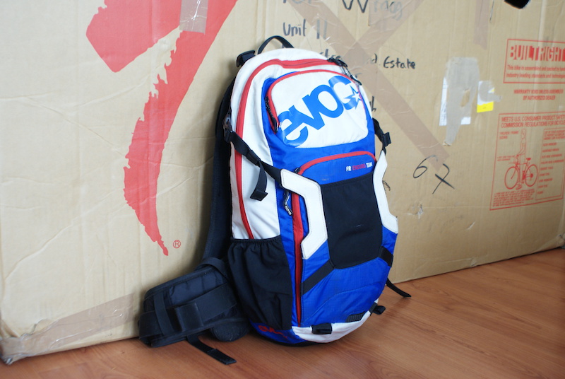 evoc fr enduro blackline protector backpack