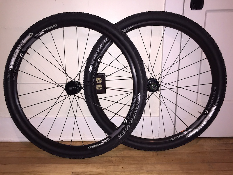 bontrager duster elite tlr 29 wheel black