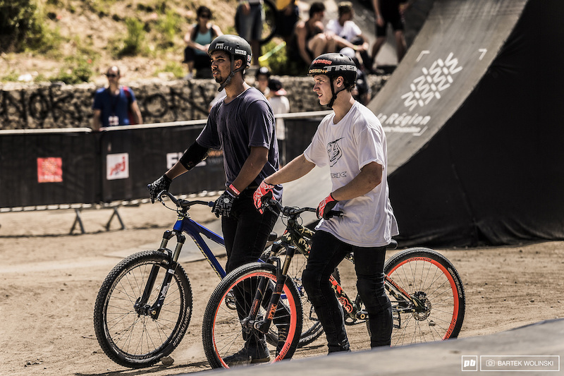 Ray and Tom repping the other part of the World at FISE. Its good to see young USA and Canada riders among the Europeans at FMB stops this year.