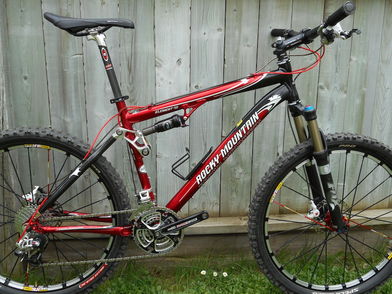 2009 Rocky Mountain Element 90 For Sale