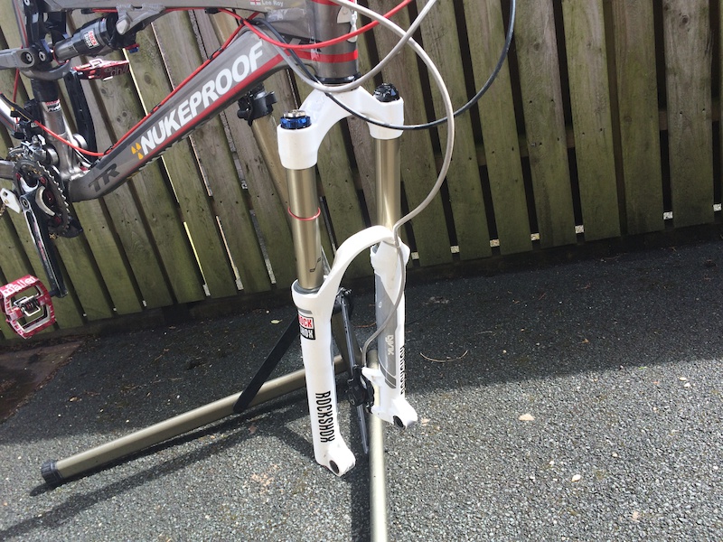 2013 rockshox Lyrik RC2 DH air fork 130160mm For Sale