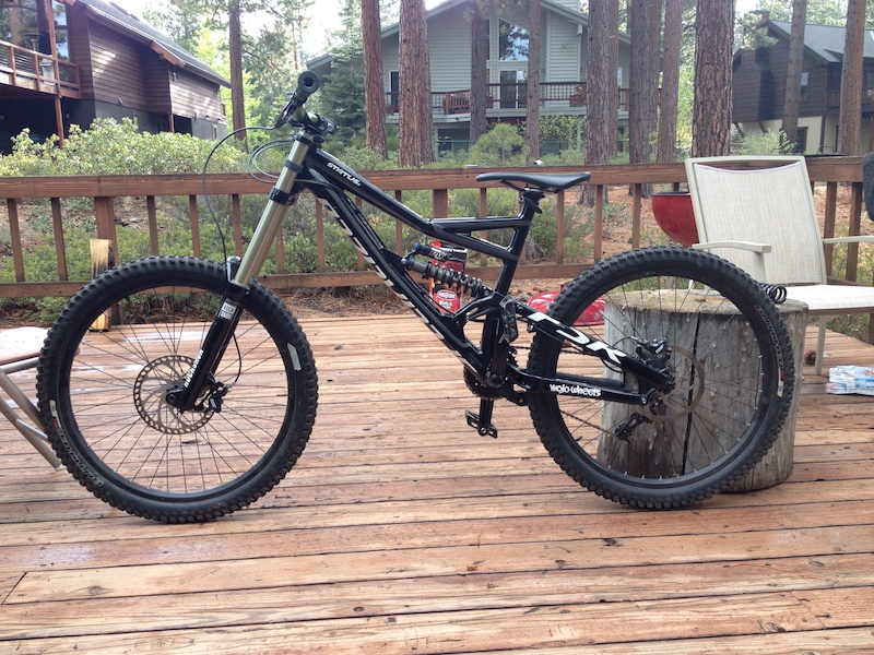 2013 Specialized Status 2 For Sale