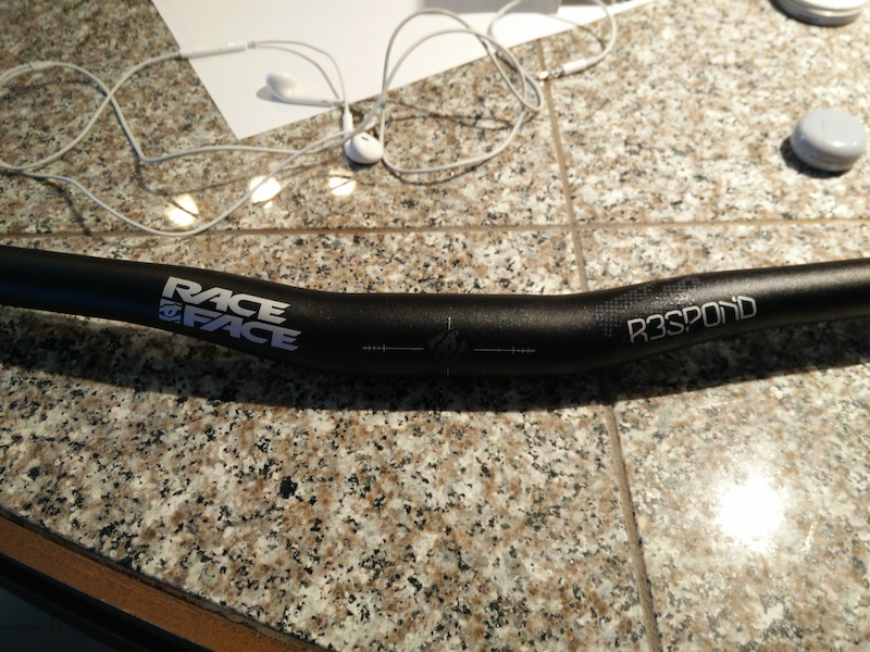 2015 Race Face Respond Handle Bars For Sale