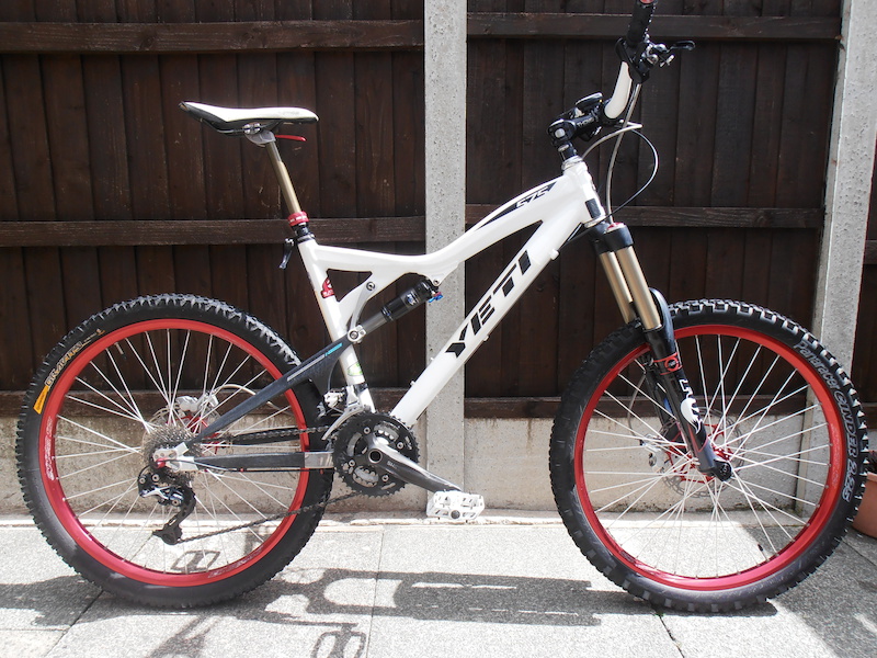 2010 Yeti 575 Full Suspension Mountain Bike For Sale