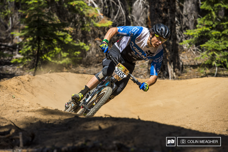 Adam Craig, Bend local and one of Giant's EWS racing squad was also going full gas on stage 3's swoopy berms.