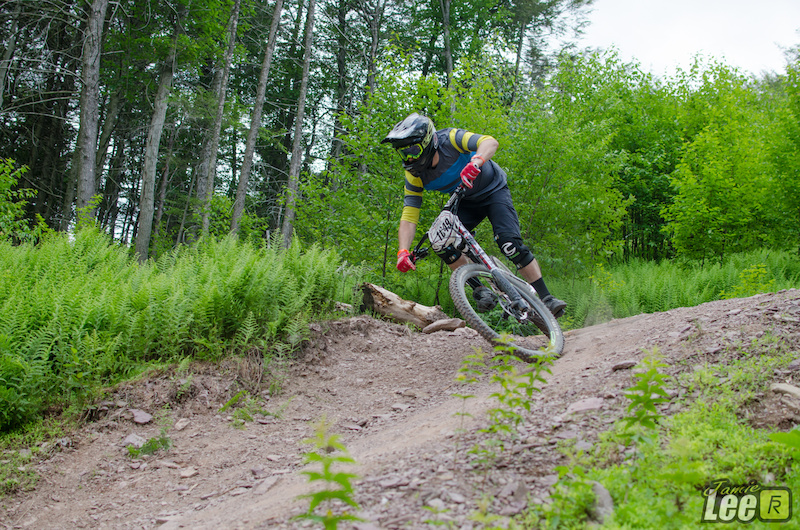 Video and Race Report: Vittoria ESC Enduro Round Two - Blue Mountain ...