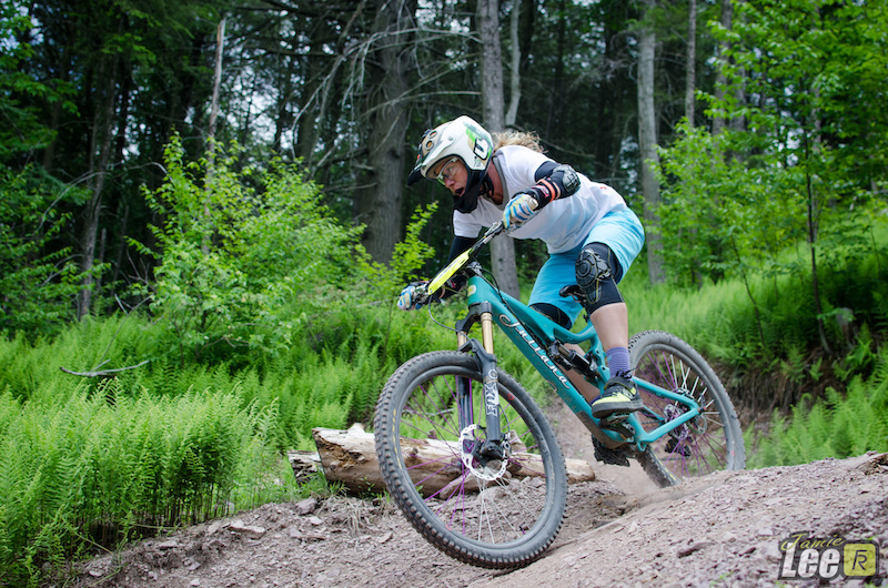 Video and Race Report: Vittoria ESC Enduro Round Two - Blue Mountain ...