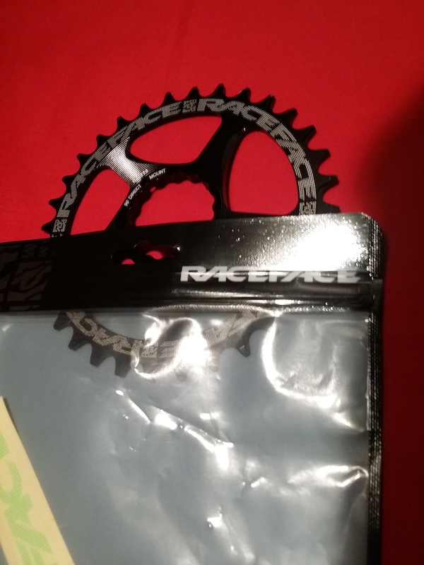 2015 Race Face Cinch Narrow Wide 32T Chainring NW Chain ring Race