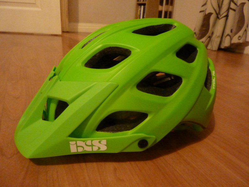 IXS RS - side view