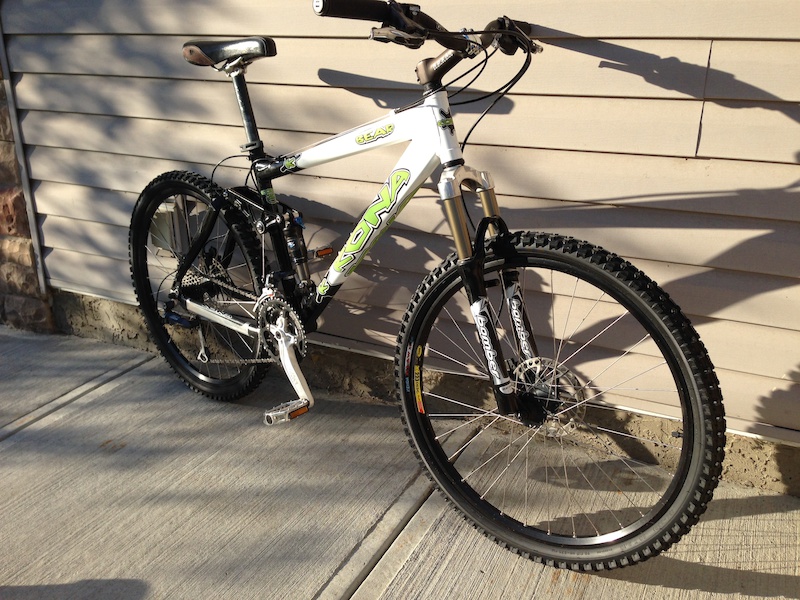 Kona bear best sale mountain bike