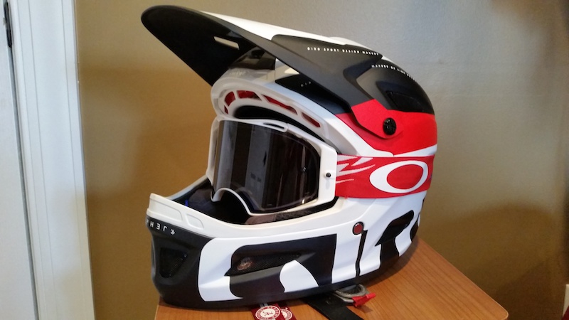 2015 Giro Cipher Helmet