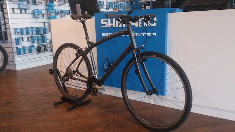 specialized globe vienna size large grey For Sale