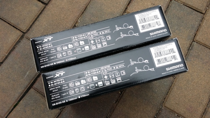 Brand new 2015 shimano xt m785 front and rear Brakeset for sale