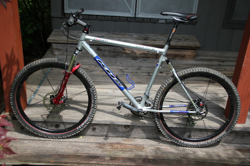 2004 KHS Team Soft Tail Mountain Bike For Sale