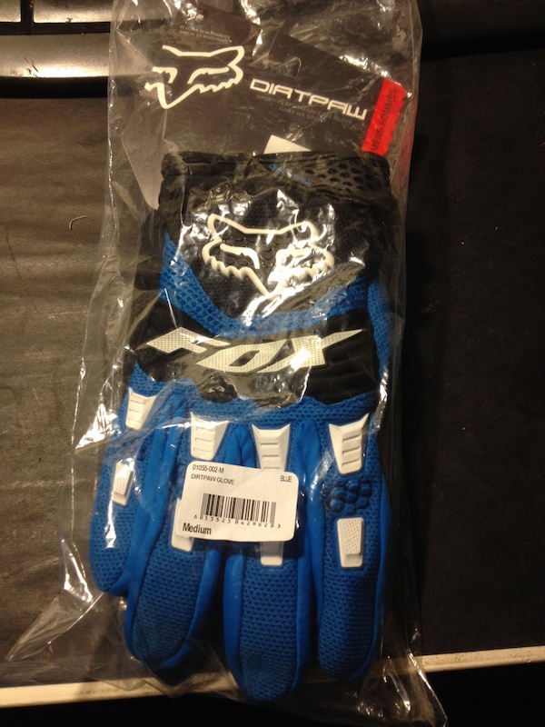 0 *NEW* Fox Dirtpaw Gloves (still in packaging)