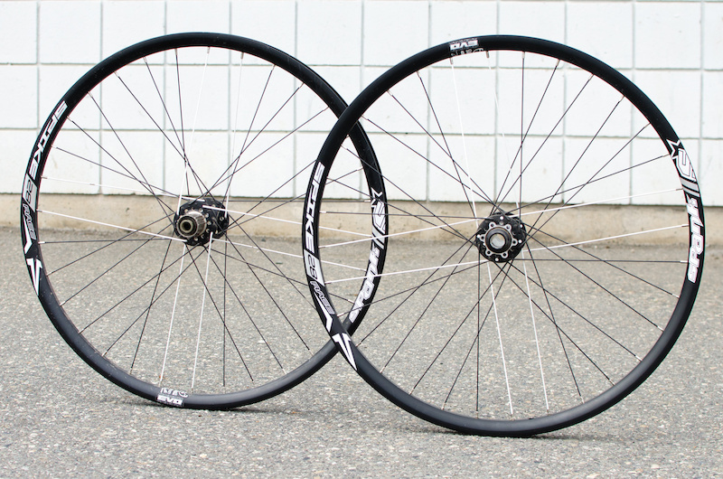 spank spike race 33 26 wheelset