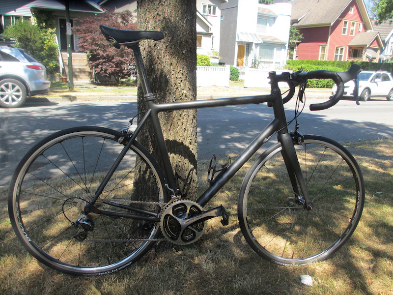 2012 Parlee Z5 SL. Size XL Brand new Dura Ace 9000 groupset For Sale