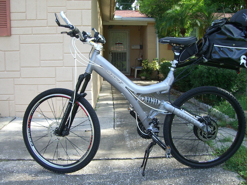 giant prodigy hybrid bike