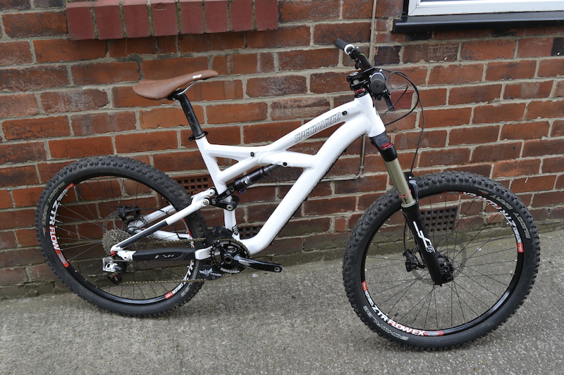 2011 specialized enduro