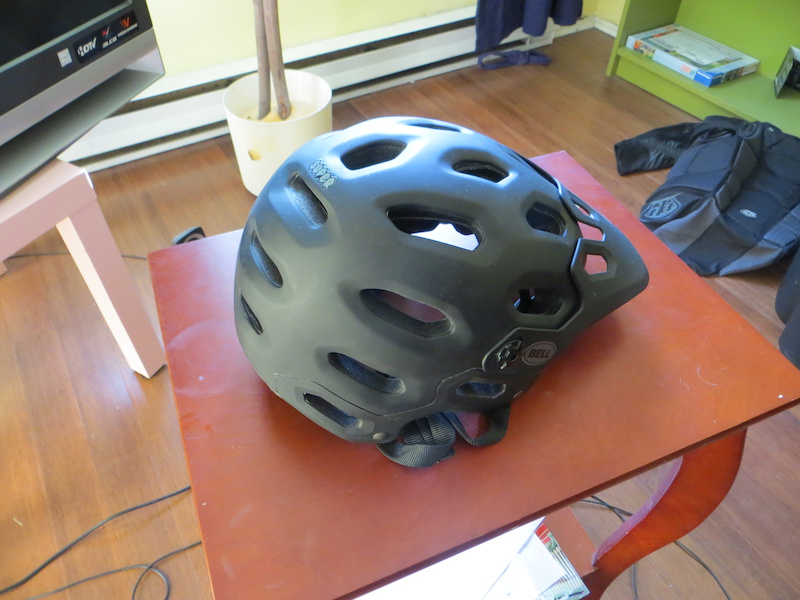 2014 Bell Super helmet, size L, like new