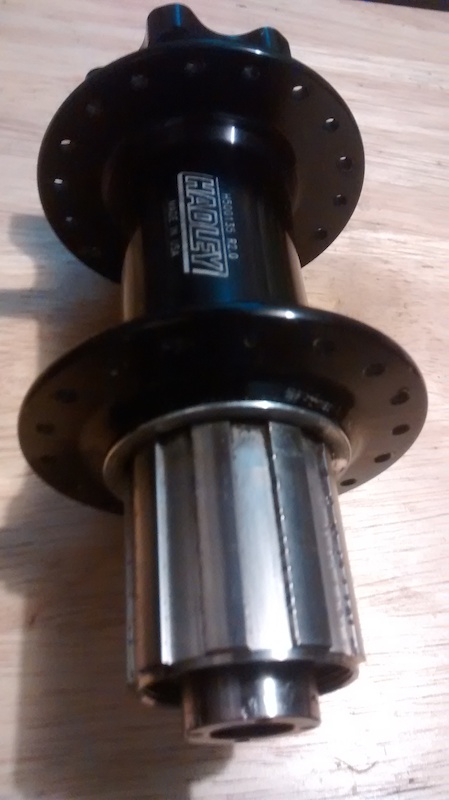 Hadley 12 x 150 mm 36h rear disc hub For Sale