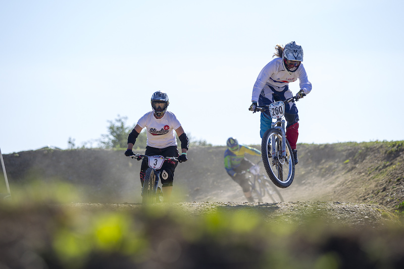 during round 4 of The Schwalbe British 4X Series at Pennines Farm, Falmouth, United Kingdom. 8August,2015 Photo: Charles Robertson