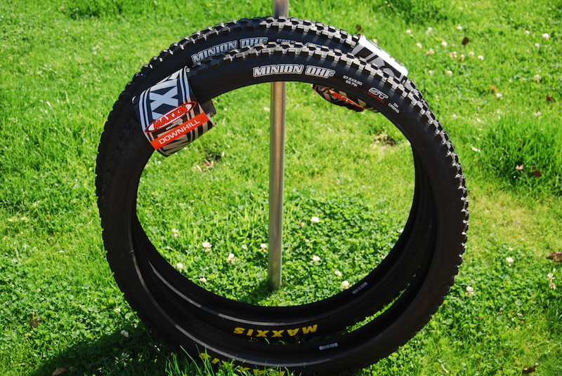 2015 Brand New Pair of Maxxis Minion DHF DH casing 27.5 x 2.5