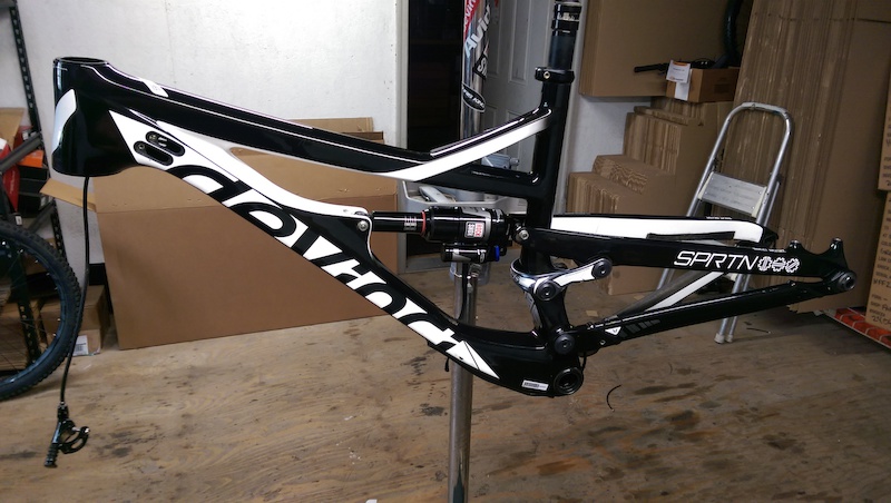 2015 Spartan Carbon + 150mm Reverb, Headset, and Cinch BB