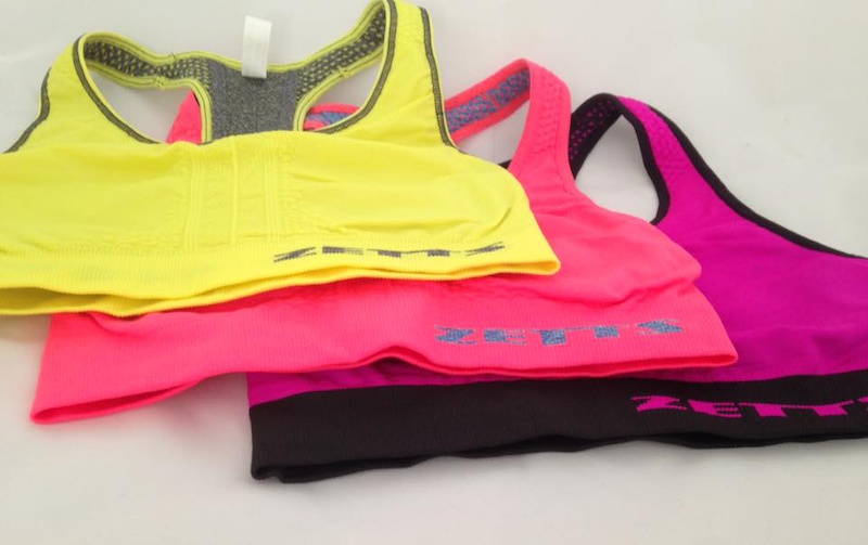 2015 Seamless, reversible sports bras. NEW