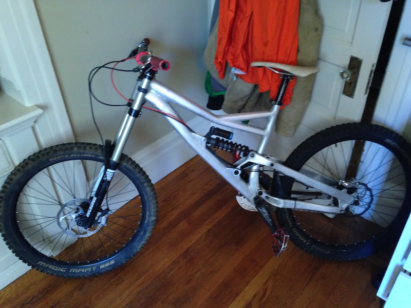 2013 specialized status 2