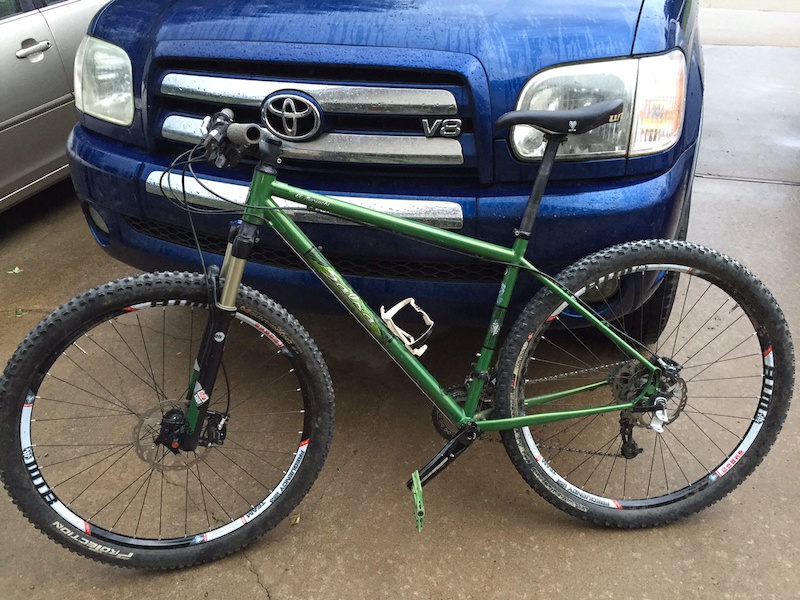 2012 salsa el mariachi