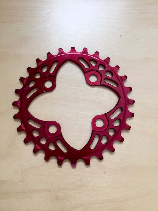 2015 Brand New Absoluteblack 28T 64mm BCD Narrow-Wide Chainring