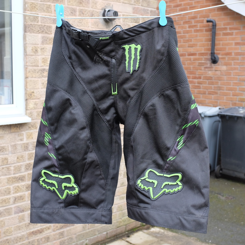 Fox Monster Shorts - 32"
Almost new