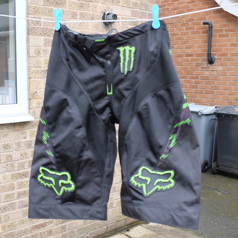Fox Monster Shorts - 32"
Almost new