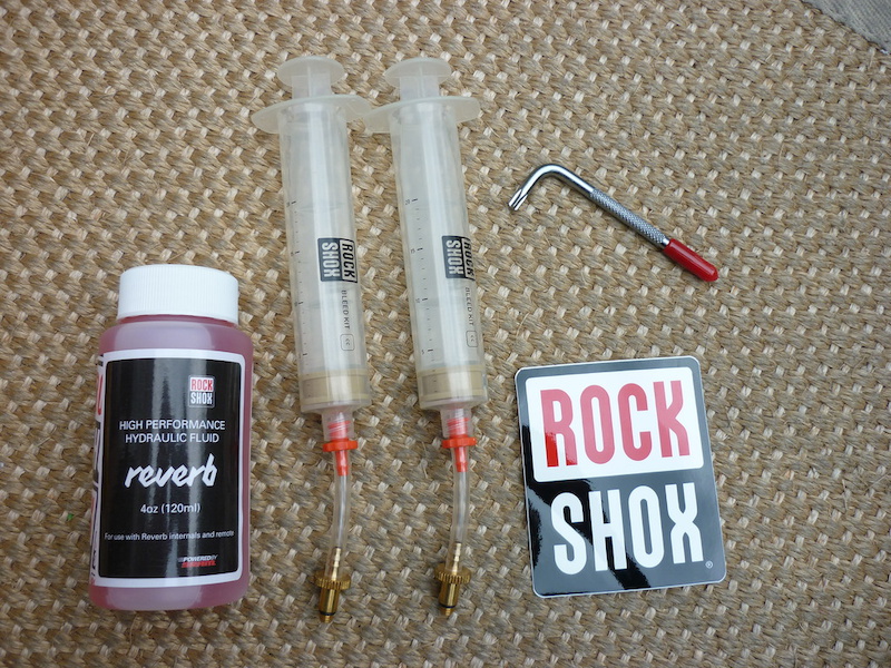 2015 Rock Shox Reverb Stealth 30.9 125mm + Bleed Kit