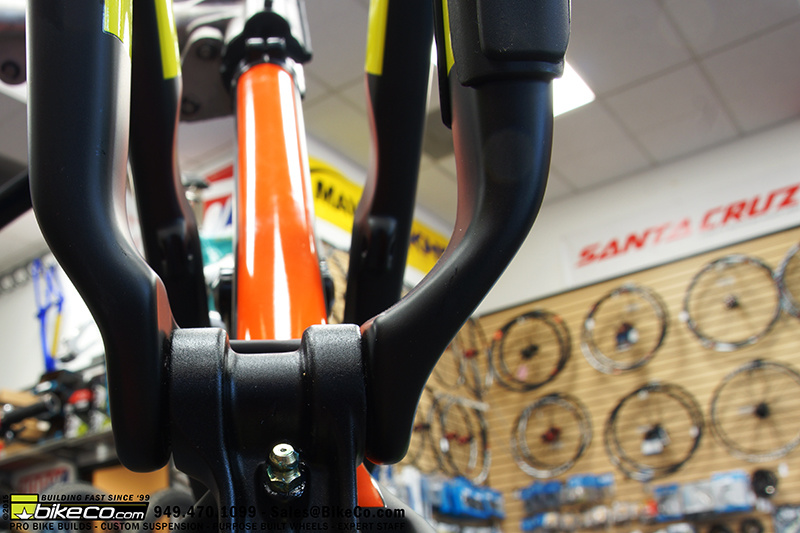 The Benefit of a Carbon Rear Triangle by Pinkbike