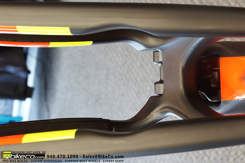 The Benefit of a Carbon Rear Triangle by Pinkbike